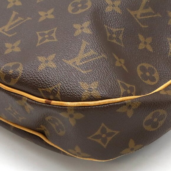 LOUIS VUITTON Authentic Brown Monogram Shoulder Bag